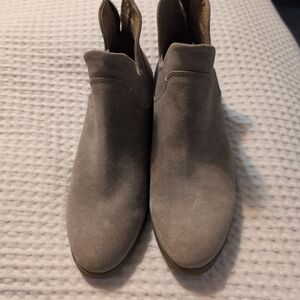 Born Women's Taupe Suede Ankle Booties